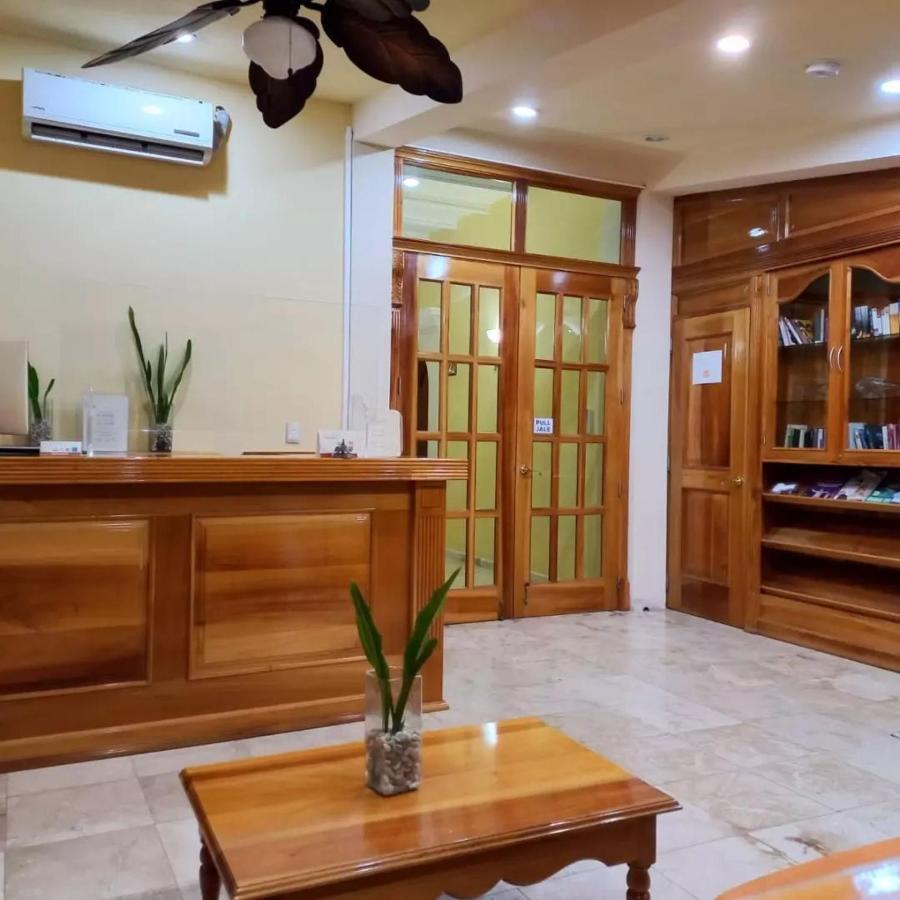 Cancun International Suites Екстериор снимка