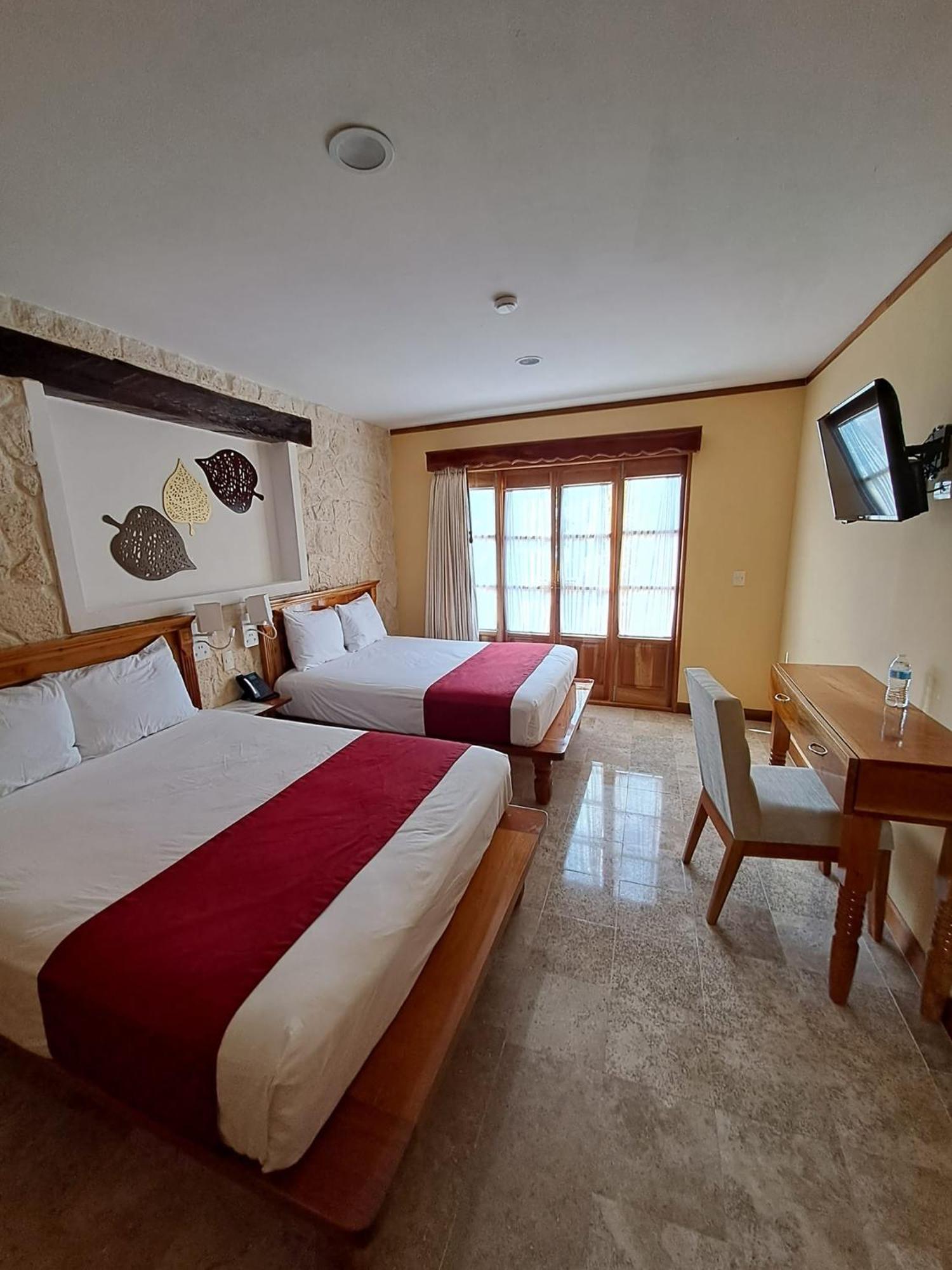 Cancun International Suites Екстериор снимка